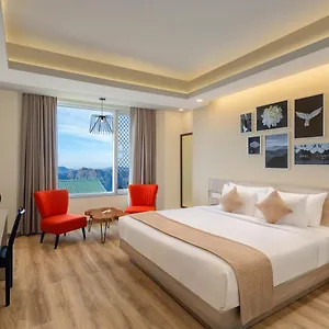*** Hotel The Nilaya India